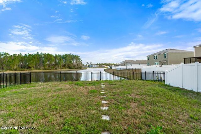 6476 BUCKING BRONCO Drive, Jacksonville, FL 32234