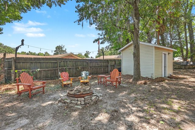 1203 Valley Drive, Hanahan, SC 29410