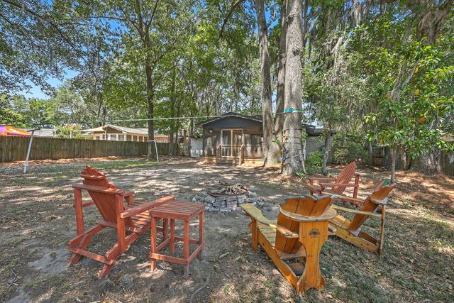 1203 Valley Drive, Hanahan, SC 29410