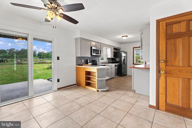 2914 HAMPSTEAD MEXICO RD, Hampstead, MD 21074