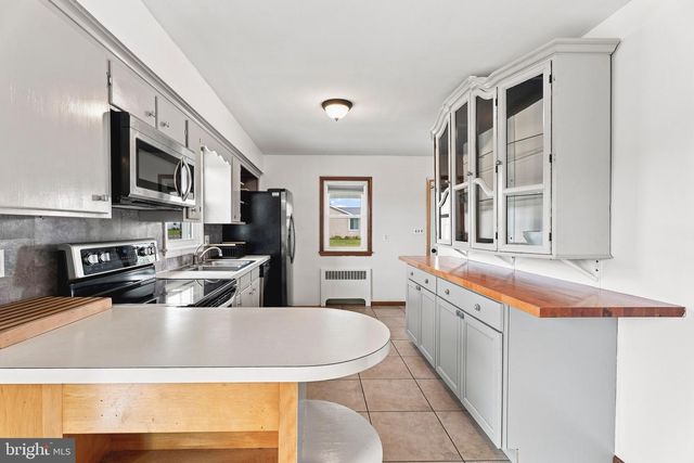 2914 HAMPSTEAD MEXICO RD, Hampstead, MD 21074