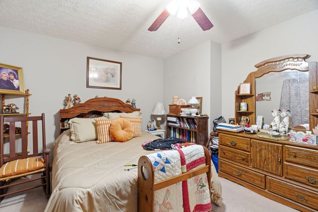 111 Gayla Ct, Portland, TN 37148