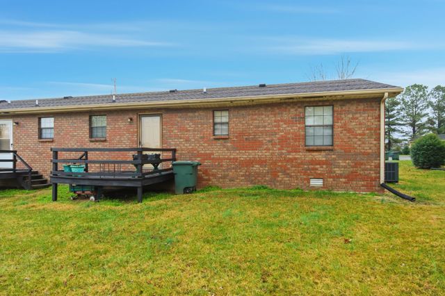 111 Gayla Ct, Portland, TN 37148