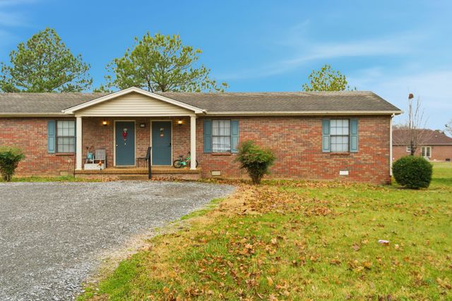 111 Gayla Ct, Portland, TN 37148