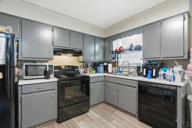 111 Gayla Ct, Portland, TN 37148