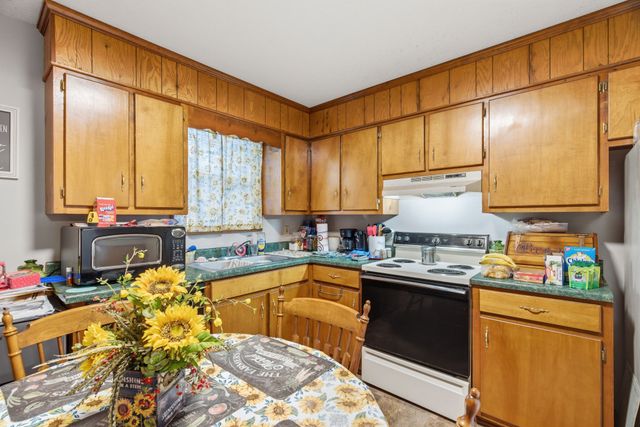 111 Gayla Ct, Portland, TN 37148