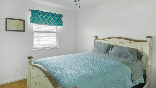 1110 Treaty Drive, Surfside Beach, TX 77541