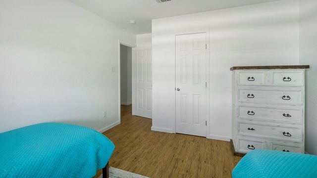 1110 Treaty Drive, Surfside Beach, TX 77541