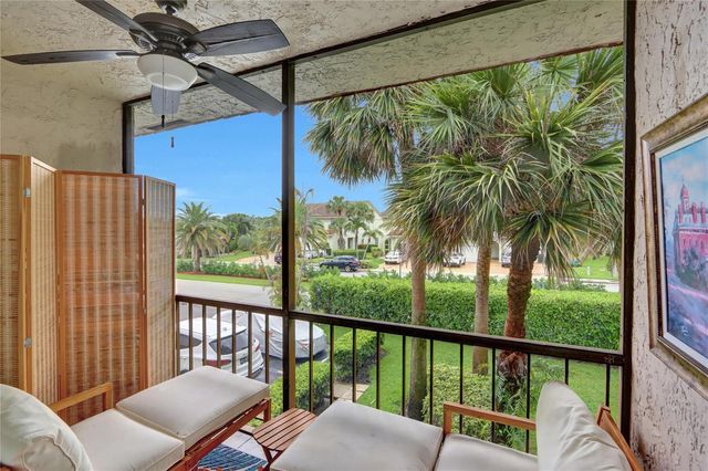 665 Enfield Street B20, Boca Raton, FL 33487