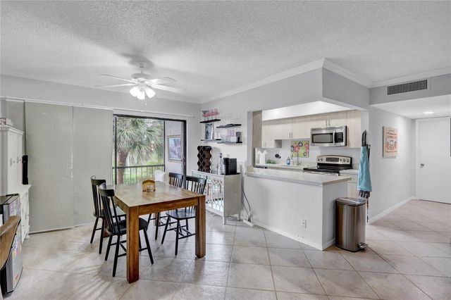 665 Enfield Street B20, Boca Raton, FL 33487