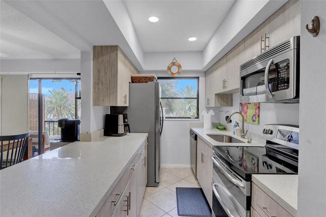 665 Enfield Street B20, Boca Raton, FL 33487