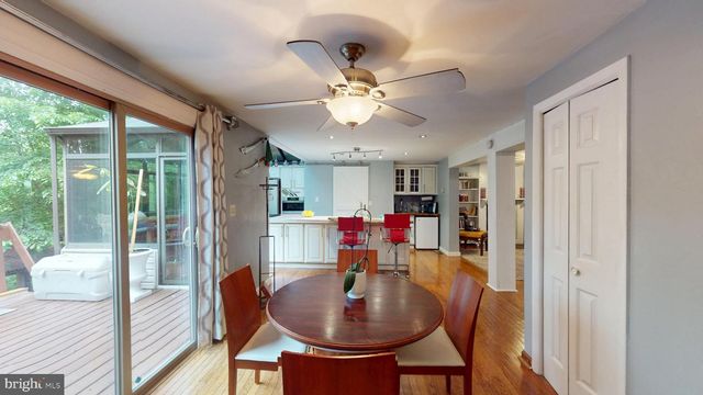 8609 NORTH DR, Clinton, MD 20735