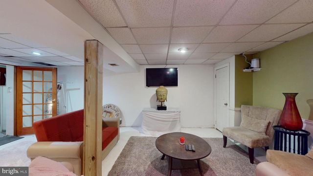 8609 NORTH DR, Clinton, MD 20735