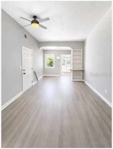 130 E DICIE AVENUE, Eustis, FL 32726