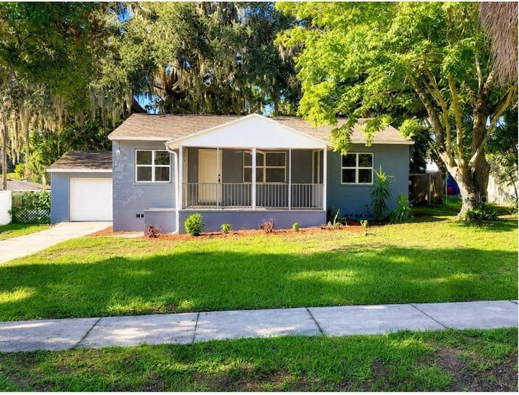 130 E DICIE AVENUE, Eustis, FL 32726