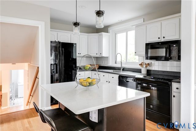 8907 Michaux Ln, Henrico, VA 23229