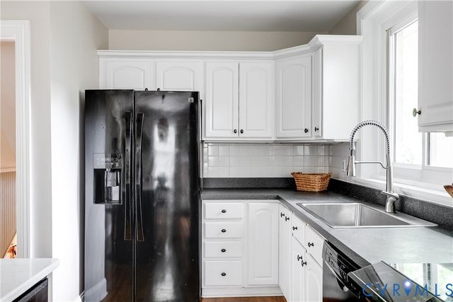 8907 Michaux Ln, Henrico, VA 23229