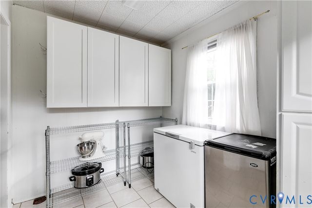 8907 Michaux Ln, Henrico, VA 23229