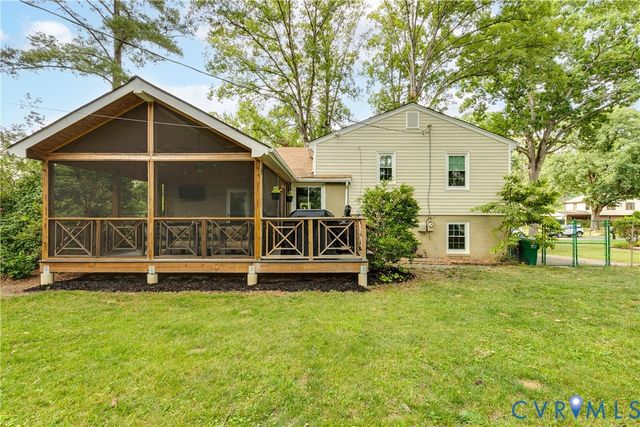 8907 Michaux Ln, Henrico, VA 23229