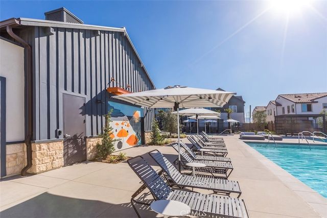 4055 S. SUNFLOWER PASEO S, Ontario, CA 91761