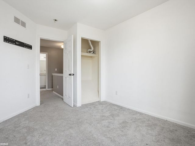 29740 Amy Lane, Chesterfield Twp, MI 48047