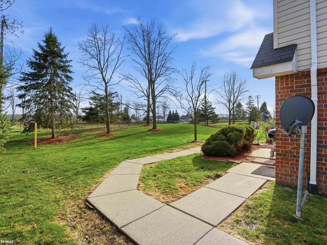 29740 Amy Lane, Chesterfield Twp, MI 48047