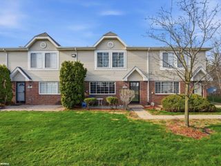 29740 Amy Lane, Chesterfield Twp, MI 48047