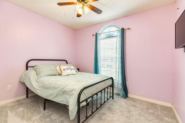 1187 Thomas Drive, Angleton, TX 77515