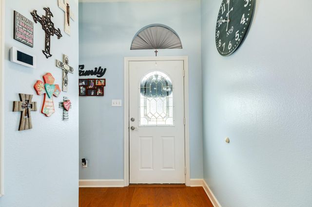 1187 Thomas Drive, Angleton, TX 77515