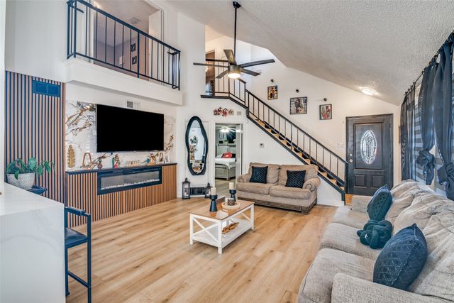 436 Crooked Lane, Mesquite, TX 75149