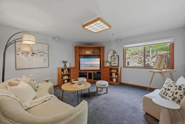 4711 Gabriel Way, La Mesa, CA 91941