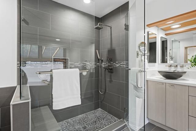 4711 Gabriel Way, La Mesa, CA 91941