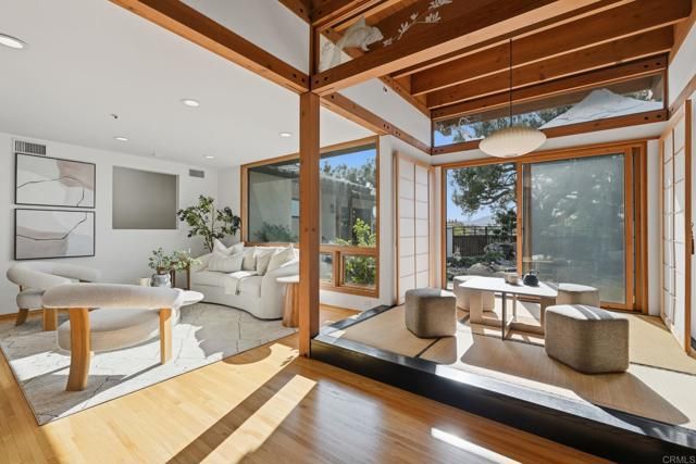 4711 Gabriel Way, La Mesa, CA 91941