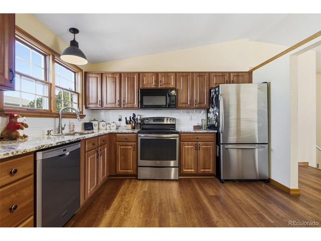 1554 Ervine Ave, Longmont, CO 80501