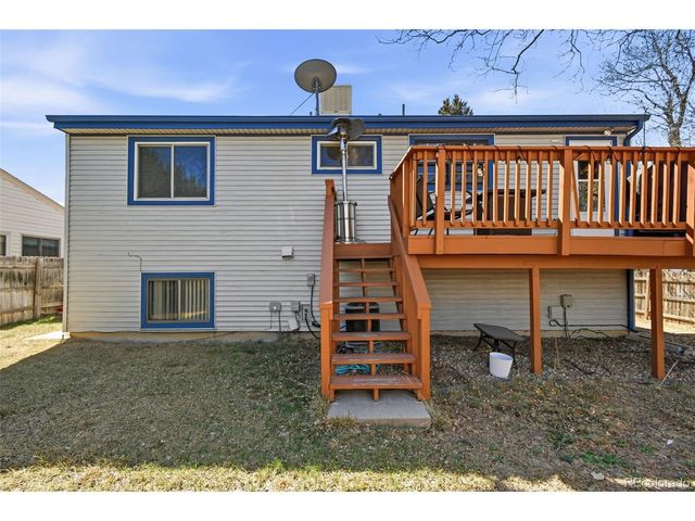 1554 Ervine Ave, Longmont, CO 80501