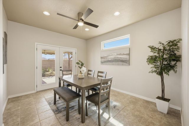 8900 Ortega Court NW, Los Ranchos, NM 87114