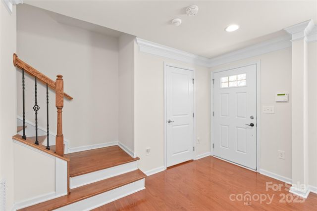 1304 Queen Lyon Court, Charlotte, NC 28205