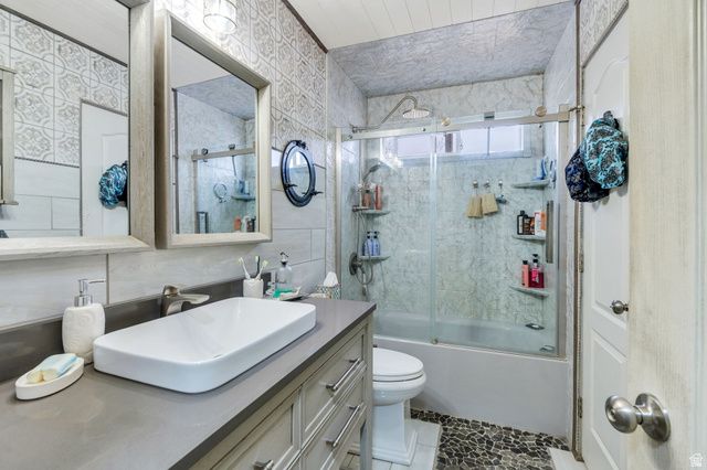 6073 W EAGLES PEAK CV, West Valley City, UT 84128