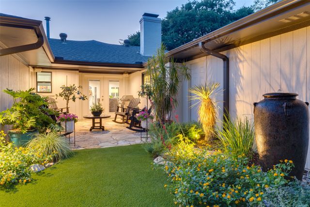 16046 Longvista Drive, Dallas, TX 75248