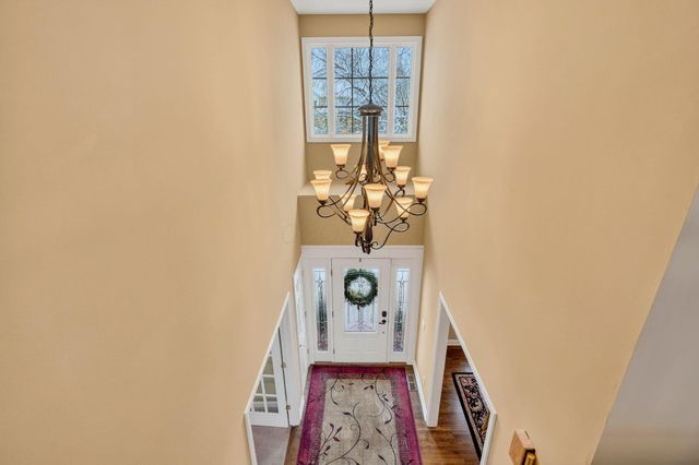 8159 Winchcombe Drive, Dublin, OH 43016