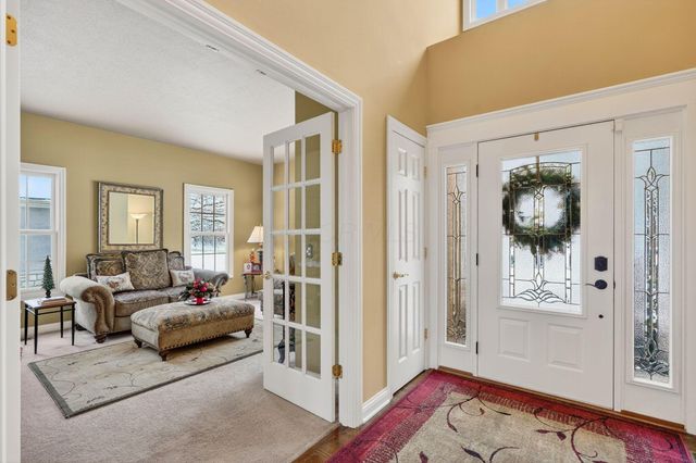 8159 Winchcombe Drive, Dublin, OH 43016