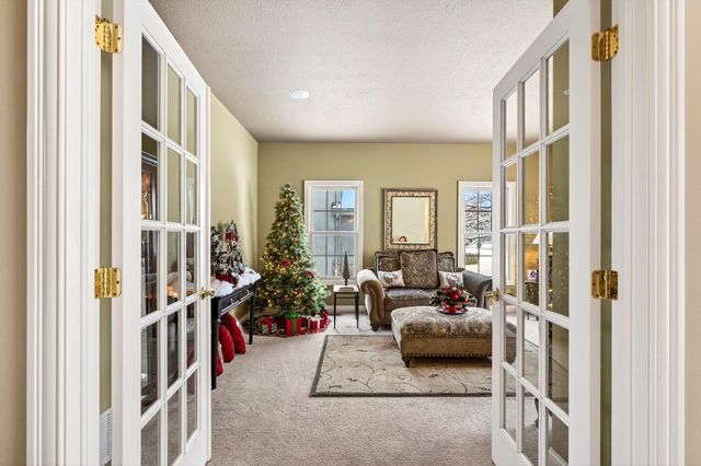 8159 Winchcombe Drive, Dublin, OH 43016