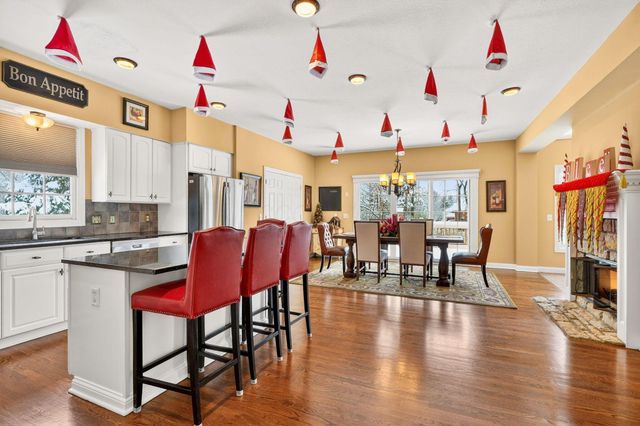 8159 Winchcombe Drive, Dublin, OH 43016