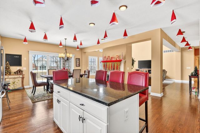 8159 Winchcombe Drive, Dublin, OH 43016