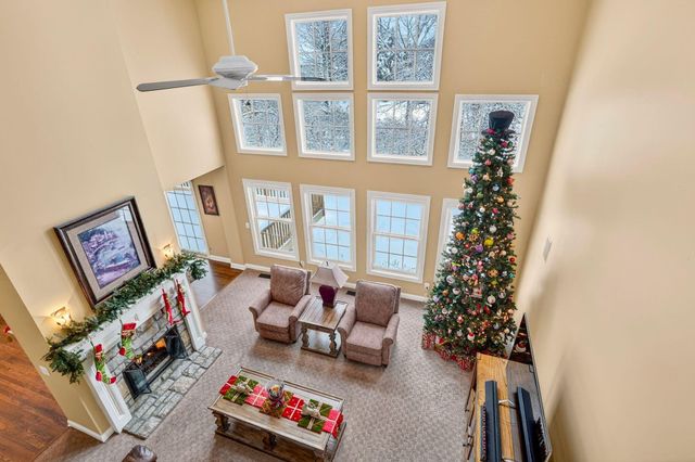 8159 Winchcombe Drive, Dublin, OH 43016