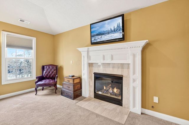 8159 Winchcombe Drive, Dublin, OH 43016