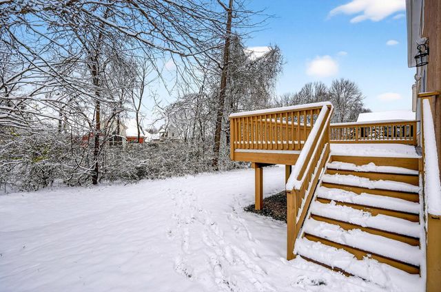 8159 Winchcombe Drive, Dublin, OH 43016