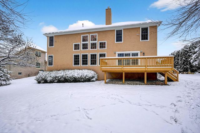 8159 Winchcombe Drive, Dublin, OH 43016