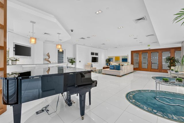 2821 N Ocean Boulevard 503s, Fort Lauderdale, FL 33308