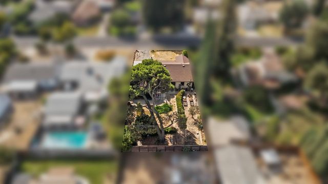 213 Palm Ave, Modesto, CA 95350